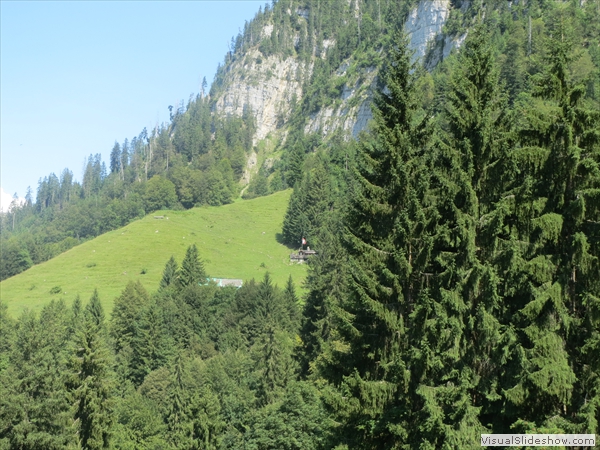 Blick auf Spycheregg, die Hütte (links) und Metzger Röbis Hüttli