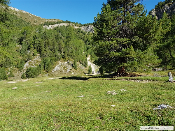 Aufstieg auf den Pass da Costainas